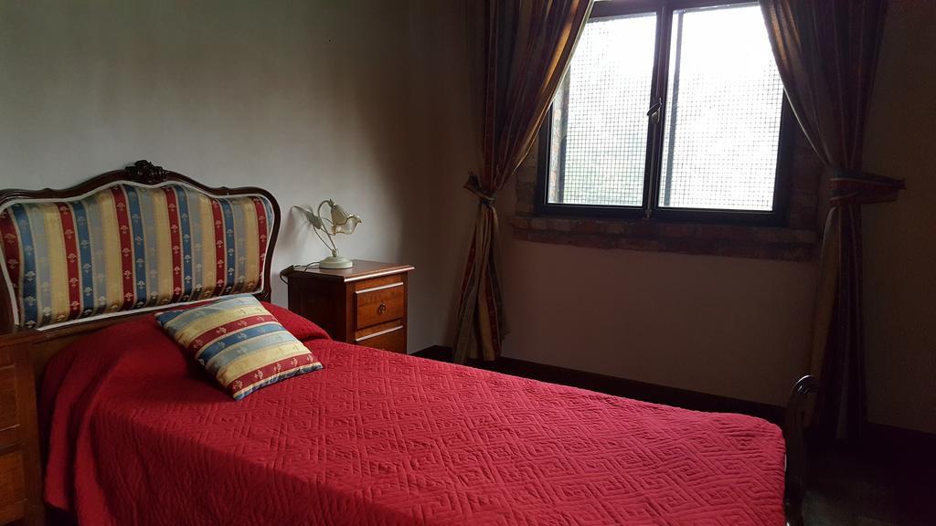 Tenuta Il Tenchio Hotel Lacchiarella ภายนอก รูปภาพ